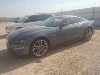  Salvage Ford Mustang