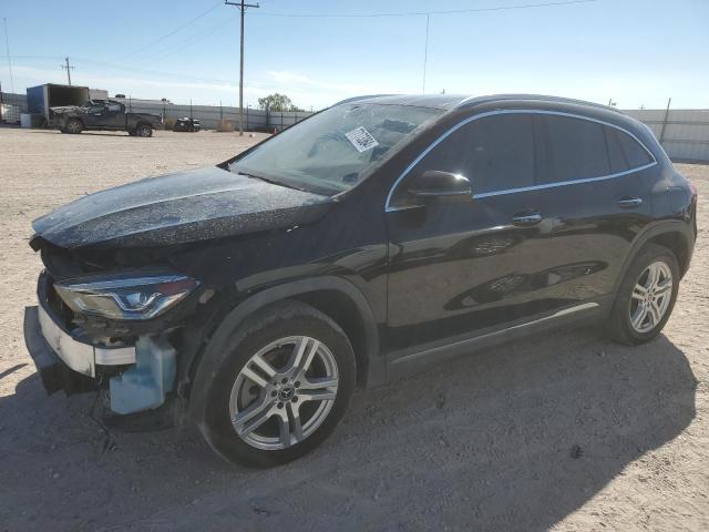  Salvage Mercedes-Benz GLA