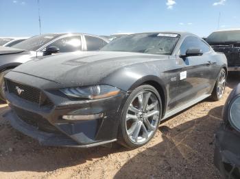  Salvage Ford Mustang