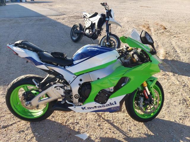  Salvage Kawasaki Zx1002 L