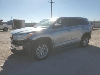  Salvage Toyota Highlander