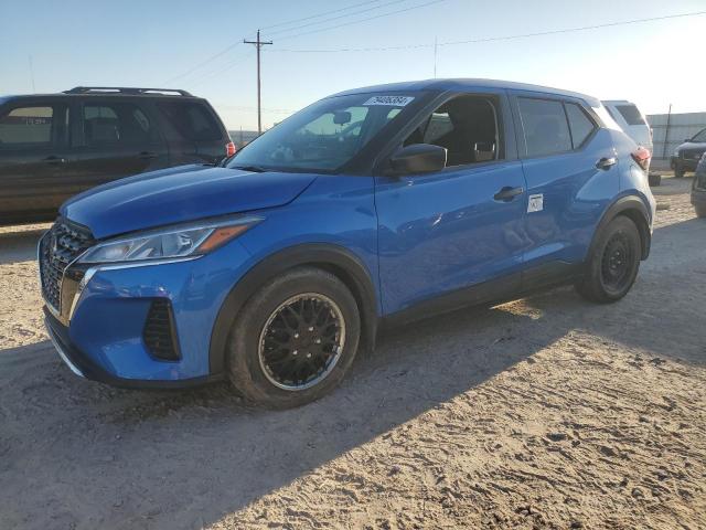  Salvage Nissan Kicks