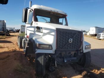  Salvage Volvo Vhd