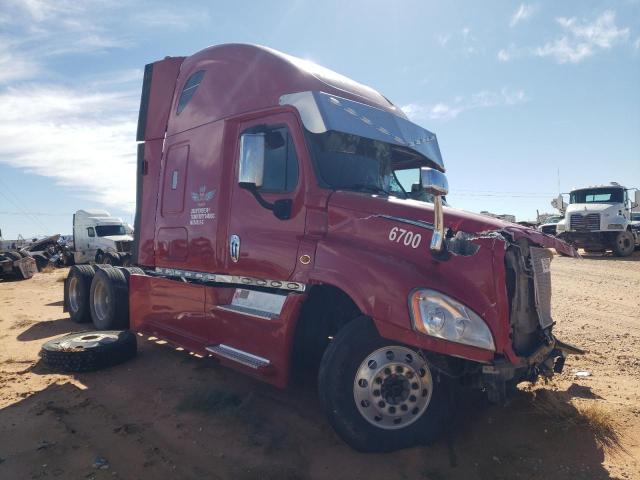  Salvage Freightliner Cascadia 1