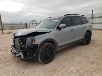  Salvage Kia Telluride