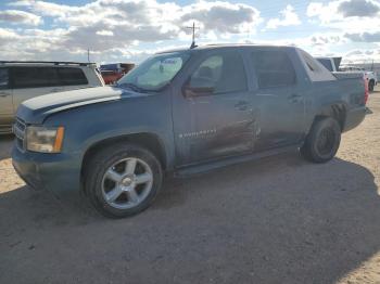  Salvage Chevrolet Avalanche