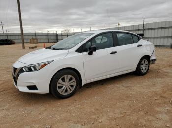  Salvage Nissan Versa