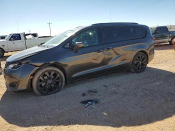  Salvage Chrysler Pacifica