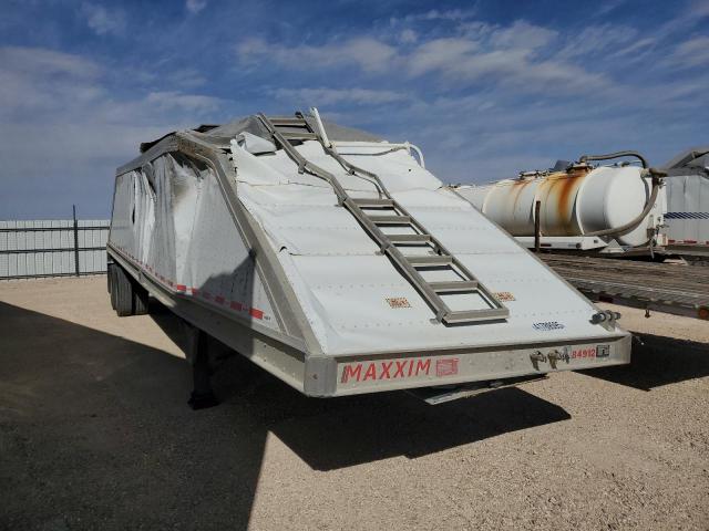  Salvage Maxx Trailer