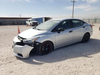  Salvage Nissan Versa