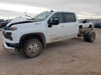  Salvage Chevrolet 3500