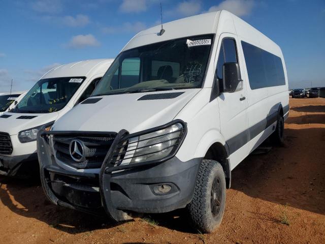  Salvage Mercedes-Benz Sprinter