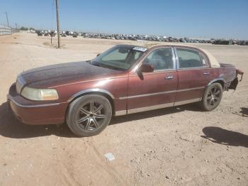  Salvage Lincoln Towncar