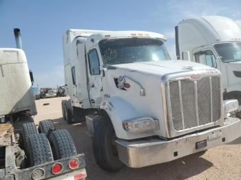  Salvage Peterbilt 567