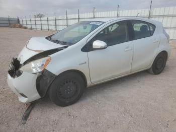  Salvage Toyota Prius