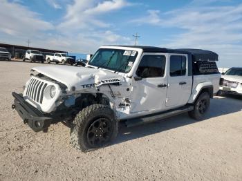  Salvage Jeep Gladiator