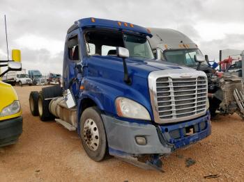  Salvage Freightliner Cascadia 1