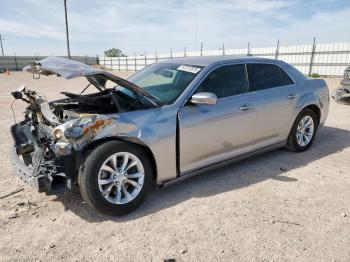  Salvage Chrysler 300