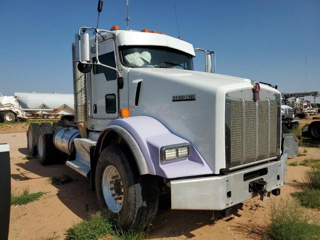  Salvage Kenworth Constructi