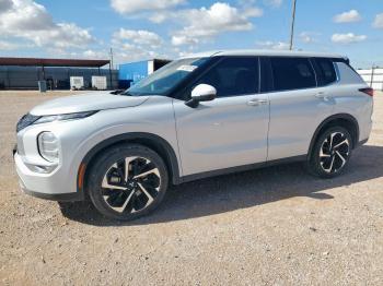  Salvage Mitsubishi Outlander