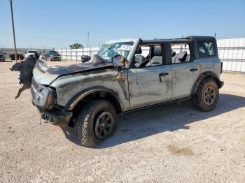  Salvage Ford Bronco