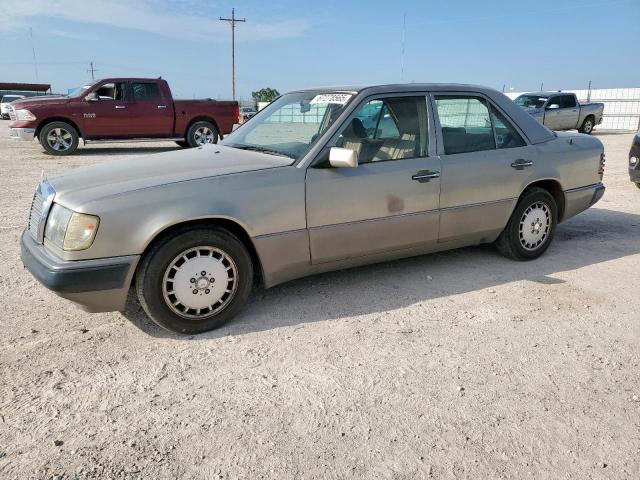  Salvage Mercedes-Benz 300-Class