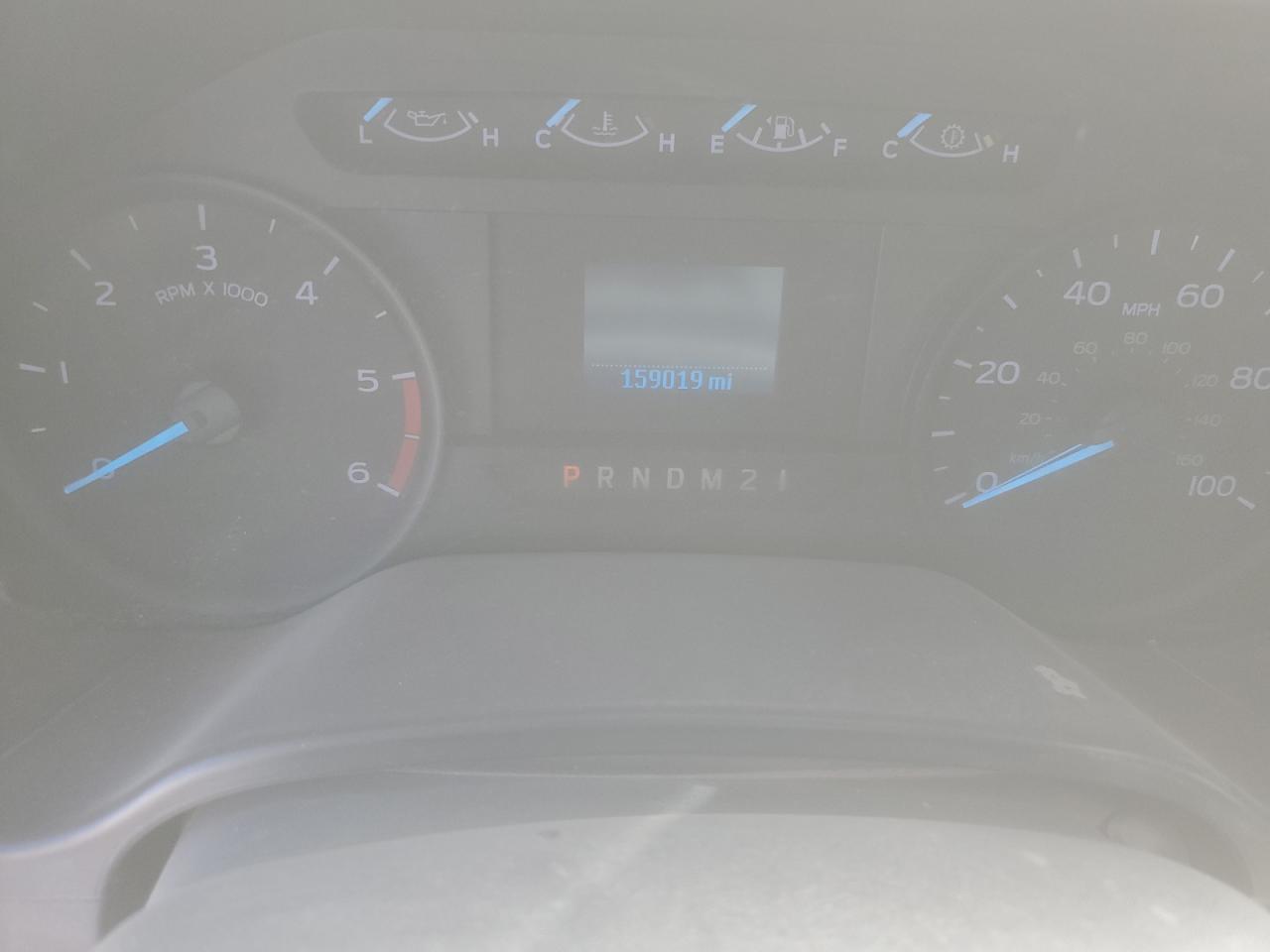 Ford F-550 Super Duty Image 6