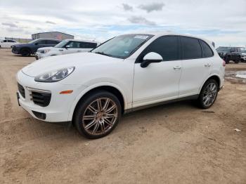  Salvage Porsche Cayenne