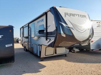  Salvage Kyrv Trailer