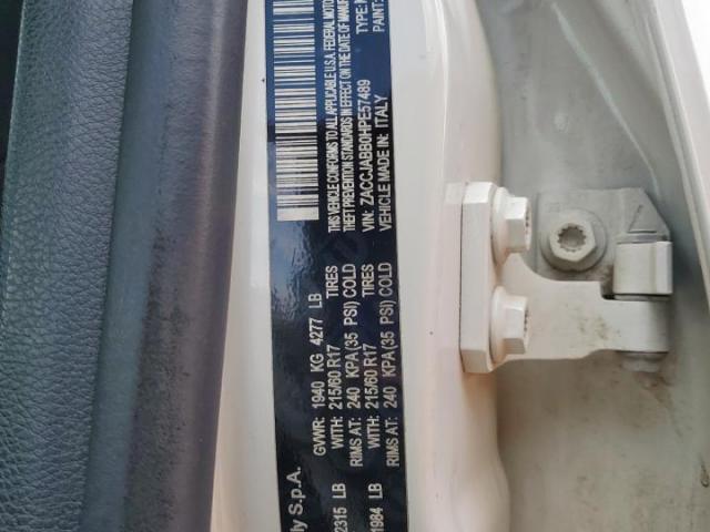 Jeep Renegade Latitude Image 4