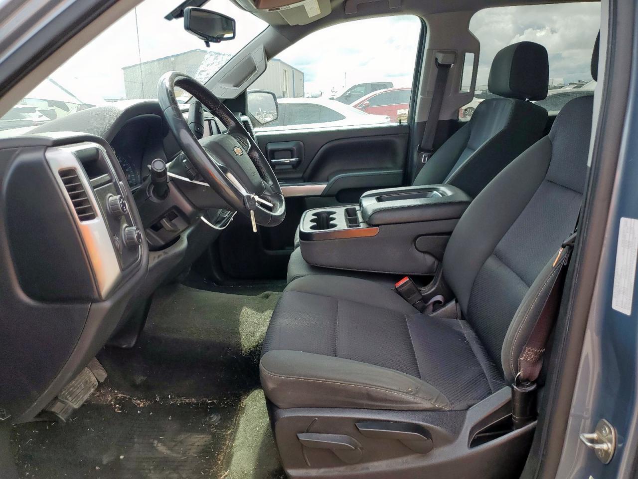 Chevrolet Silverado K1500 Lt Image 9