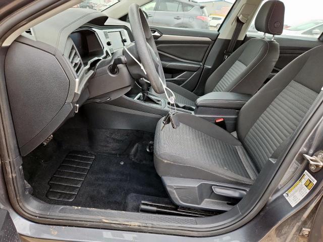 Volkswagen Jetta S Image 7