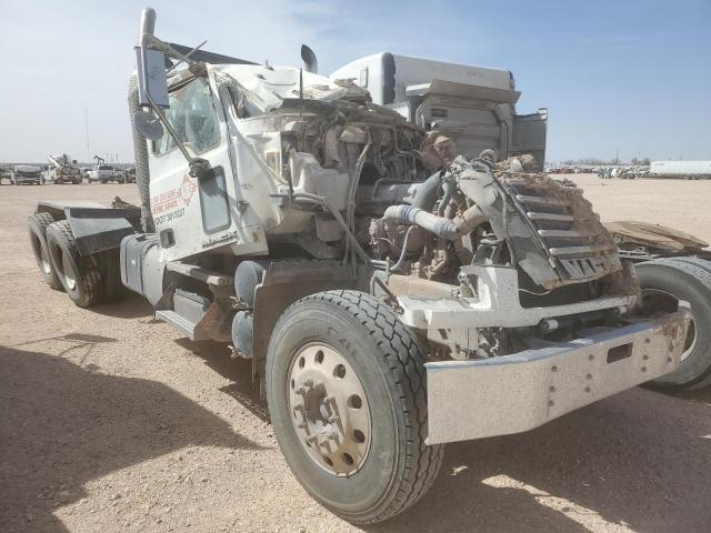  Salvage Mack 700 Gu700