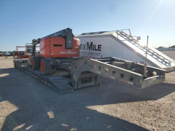  Salvage Fontaine Trailer