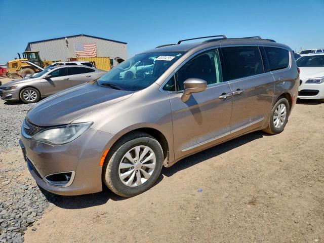 Salvage Chrysler Pacifica