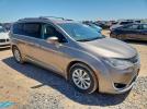 Chrysler Pacifica Touring L Image 13