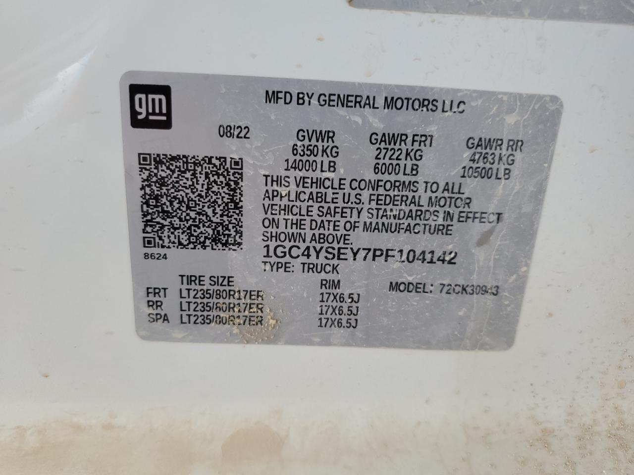 Chevrolet Silverado K3500 Image 12