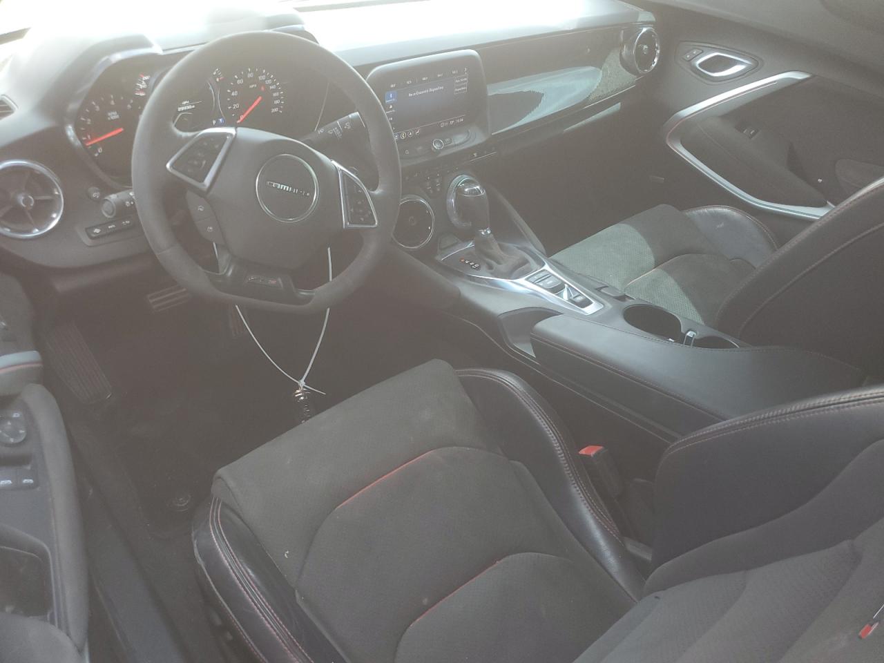 Chevrolet Camaro Zl1 Image 2