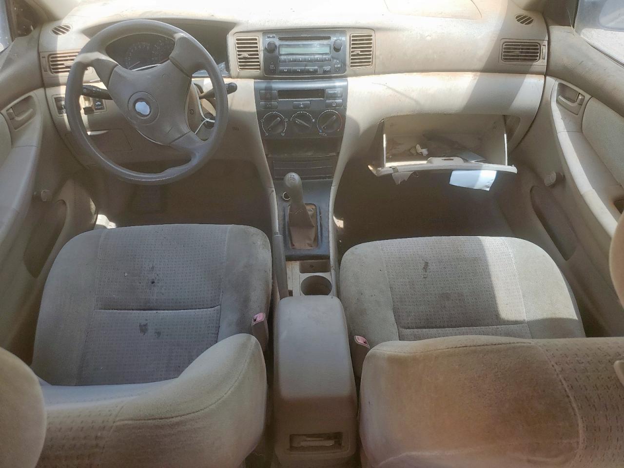 Toyota Corolla Ce Image 9