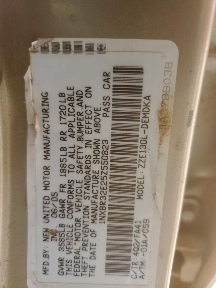 Toyota Corolla Ce Image 3