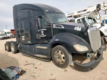  Salvage Kenworth T680