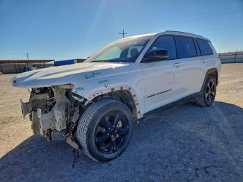  Salvage Jeep Grand Cherokee
