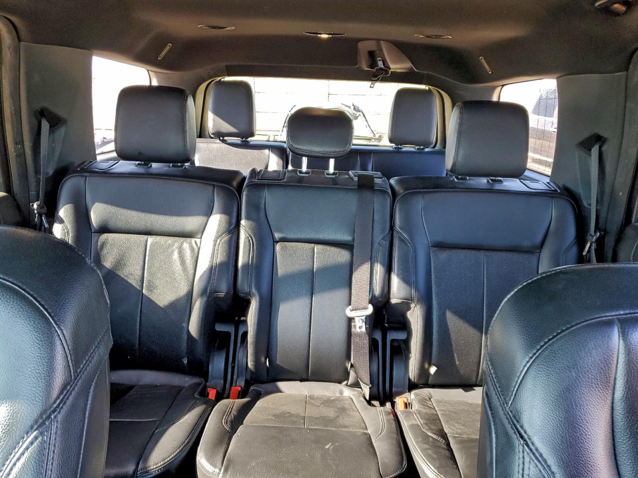 Ford Expedition Xlt Image 8