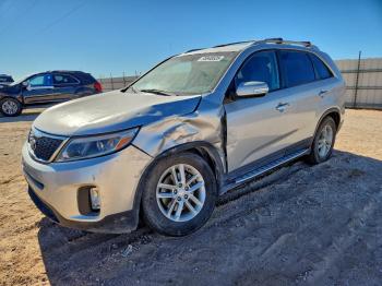  Salvage Kia Sorento