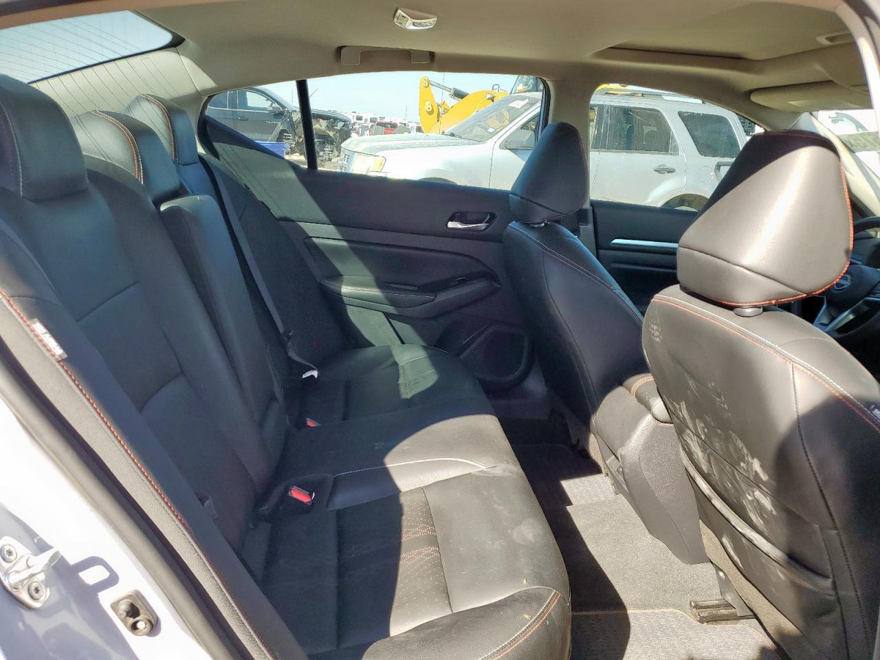 Nissan Altima Sr Image 12