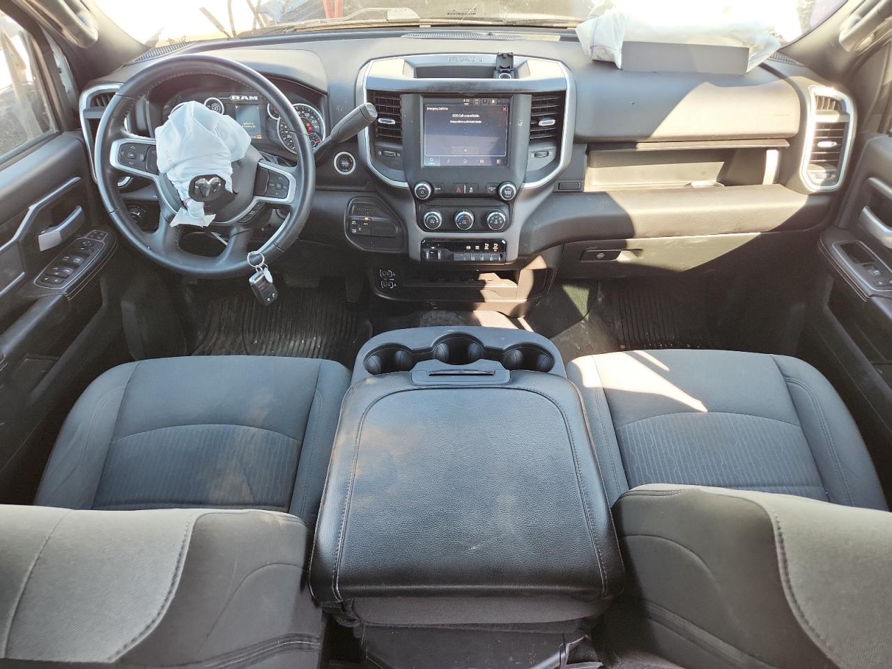 Ram 2500 Big Horn Image 2