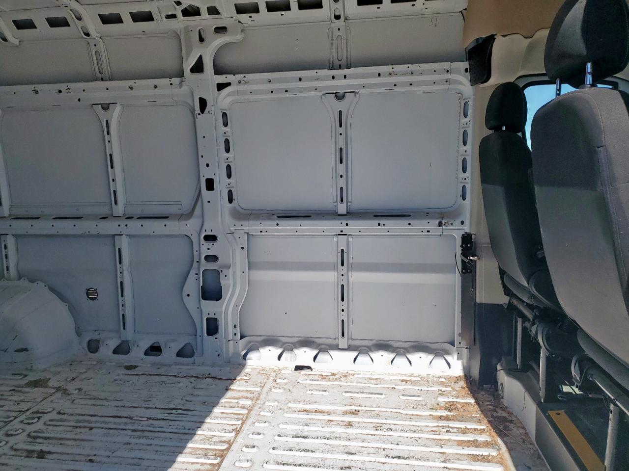 Ram Promaster 2500 High Image 8