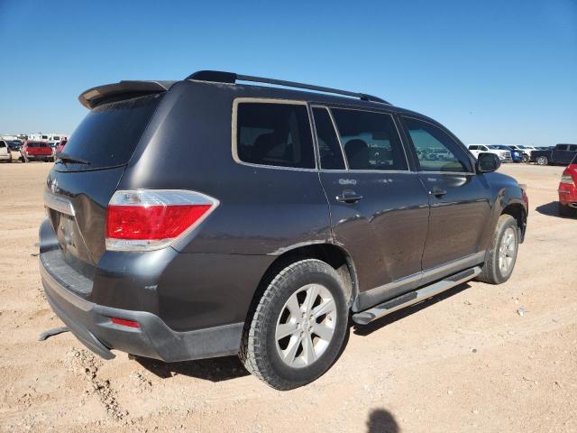 Toyota Highlander Base Image 12