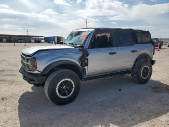 Salvage Ford Bronco