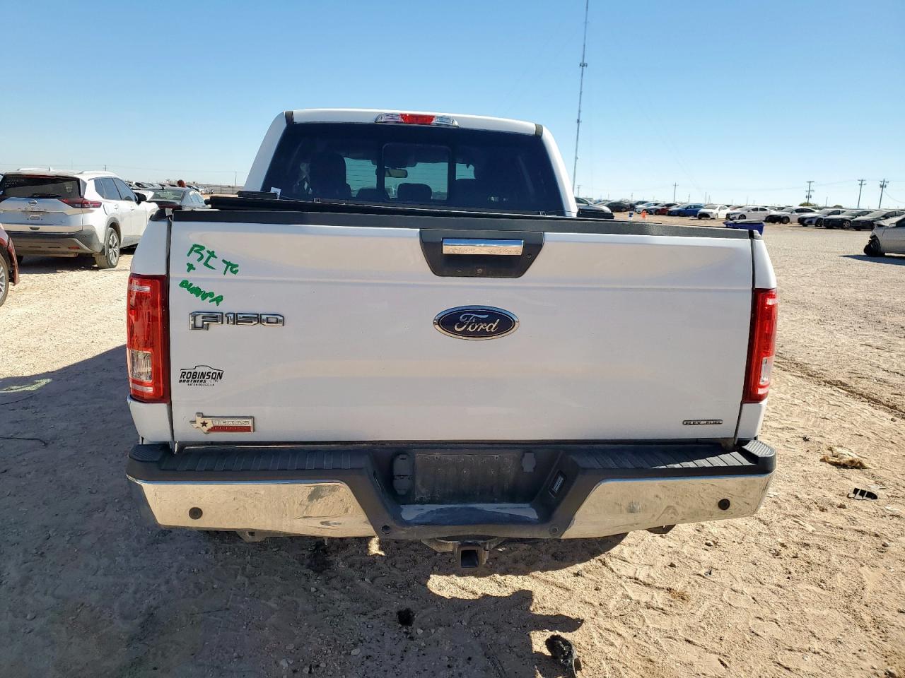 Ford F-150 Supercrew Image 4